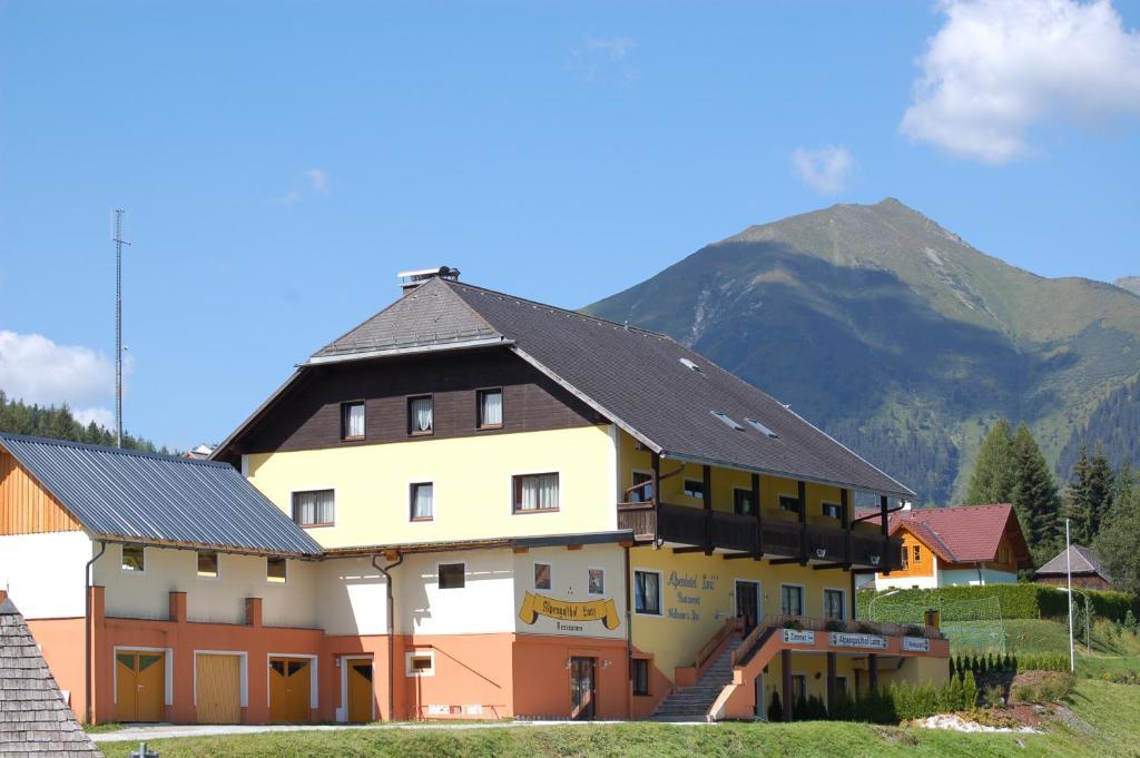 Alpenhotel Lanz Hohentauern Exterior foto
